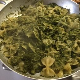 Farfalle con broccoli baresi