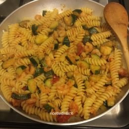 Fusilli zucchine e gamberi