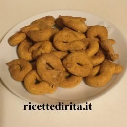 Taralli con olio