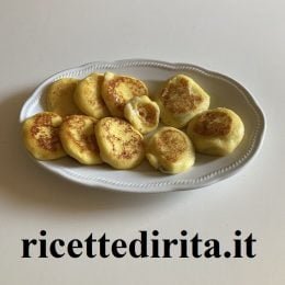 Focaccine patate e zucchine