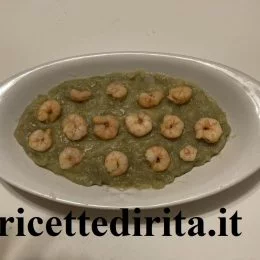 Crema con carciofi e gamberi