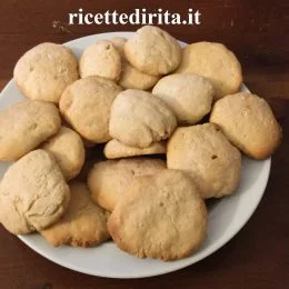Biscotti di farina gialla