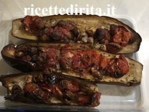 Melanzane a barchetta