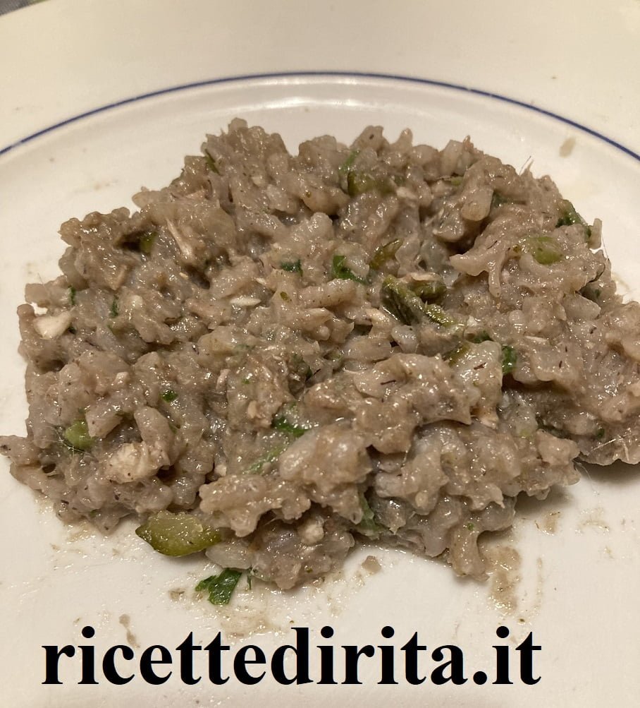 Riso viola con alici